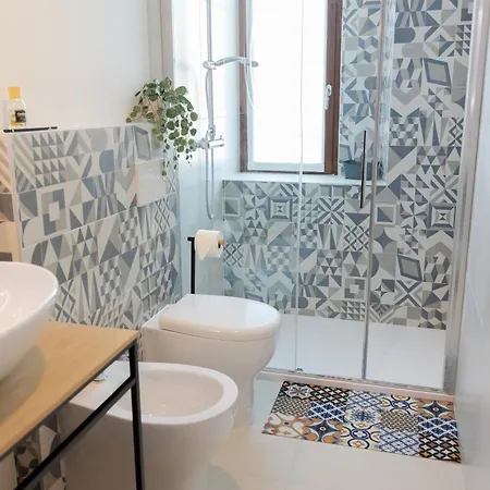 Casa Flora * Brusimpiano